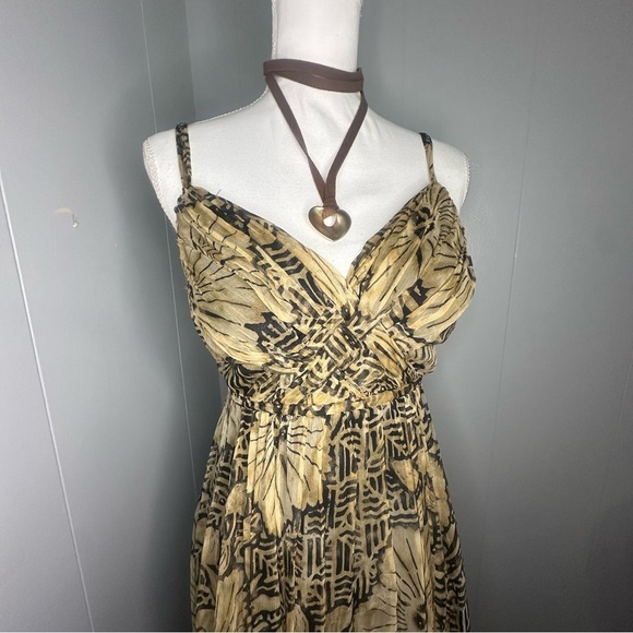Y2K Silk Boho Midi Dress Brown Leaf Print Robbie Bee Size 6 Vacation Style - Picture 4 of 8